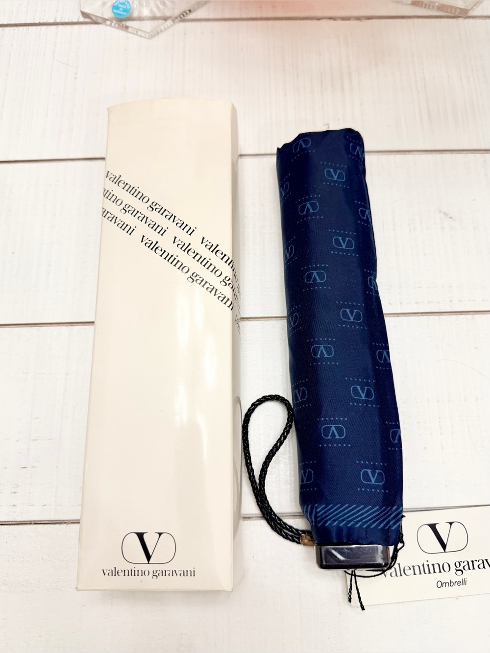 New Valentino Garavani Vintage Umbrella
